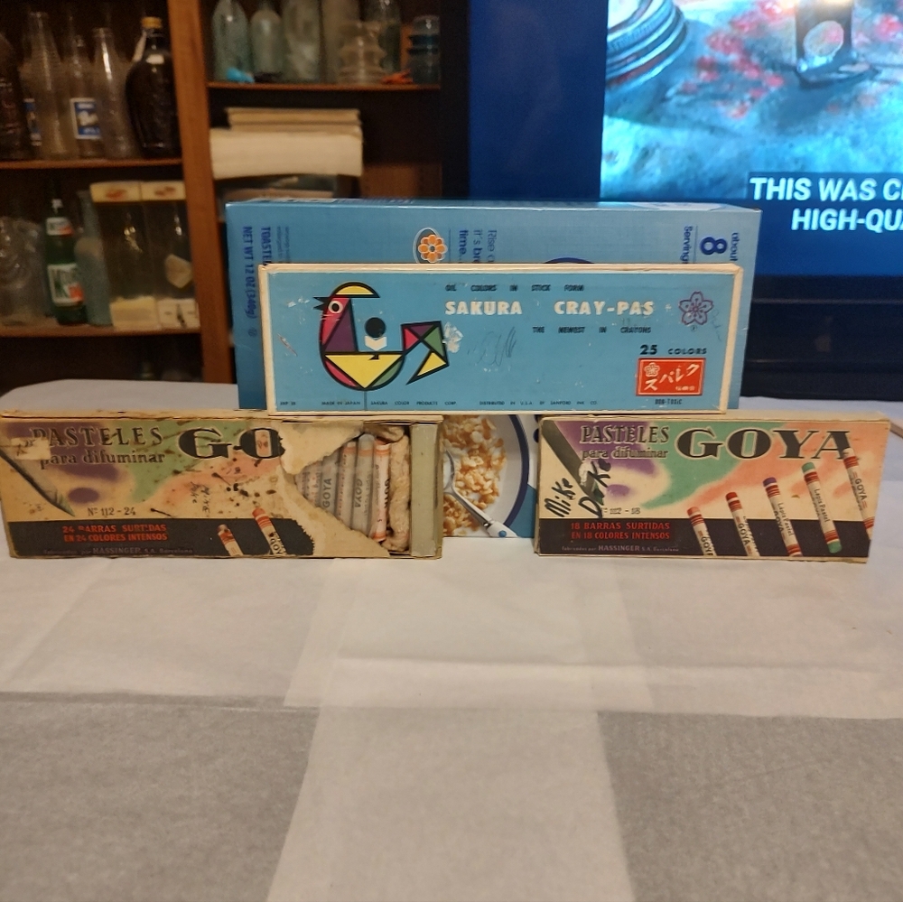 Vintage Box of GOYA Spain & 2 Boxes SAKURA CRAY-PAS Oil Color Sticks Japan